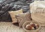 Dekoracyjne poduszki - znak rozpoznawczy stylu nowojorskiego