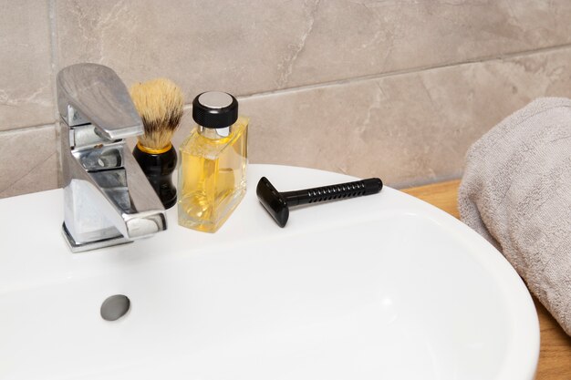 Dozownik do mydła – jaki poowinien być w łazience publicznej?